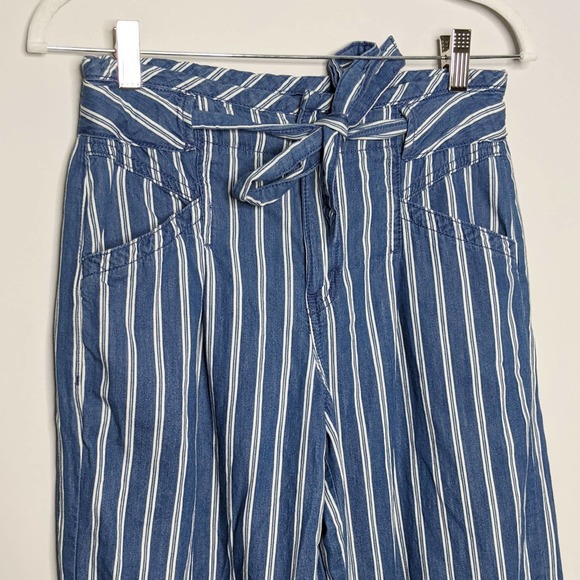 AEO • Super High Rise Stripe Wide Leg Crop Pants 2 - Picture 6 of 10